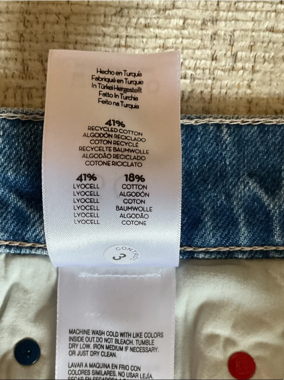 MOTHER  Snacks The Main Course Short Fray Chew Toy 30 NWT Style 4333-1321 - Picture 11 of 13